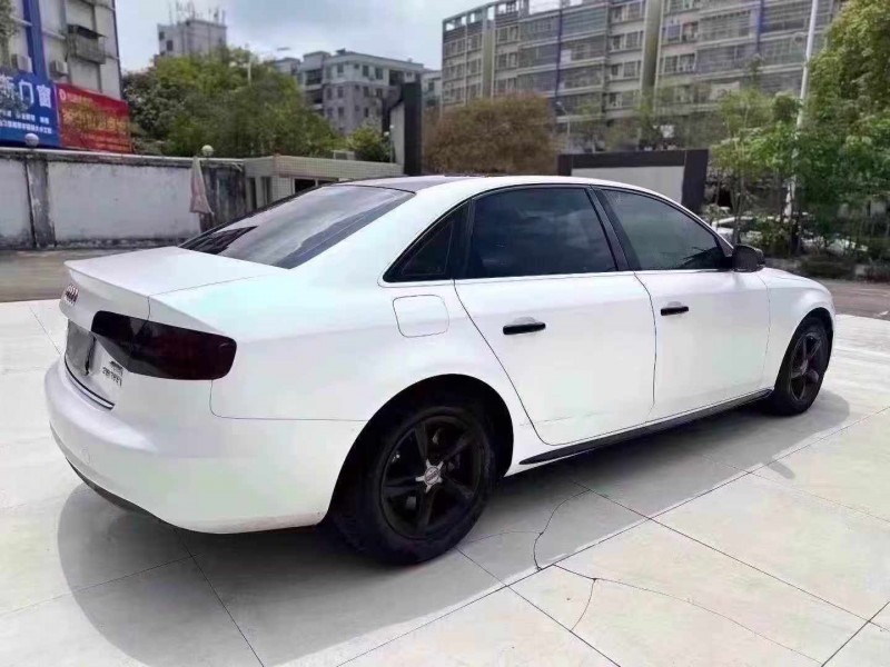 佛山15年奥迪A4L8
