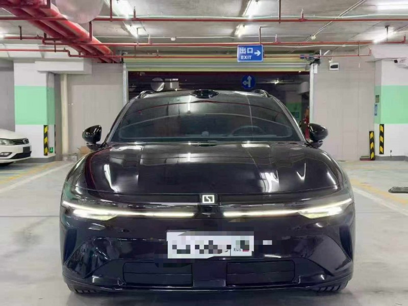 佛山25年极氪汽车0071