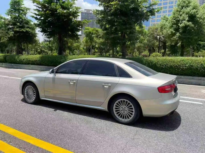 湛江16年奥迪A4L7