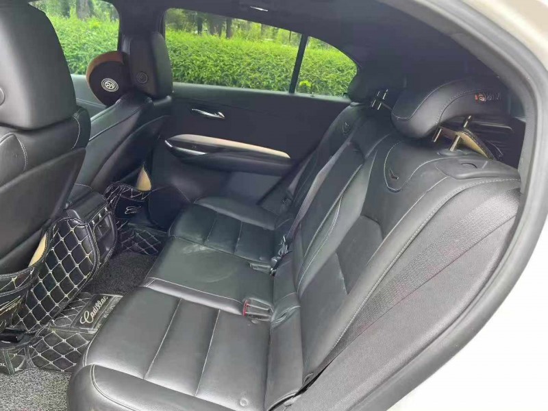 广州19年凯迪拉克XT48