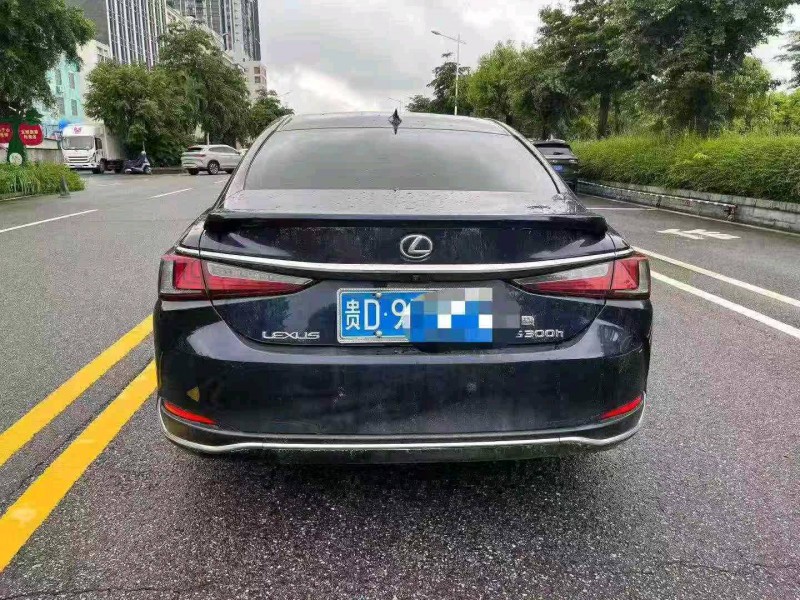 佛山19年雷克萨斯ES9