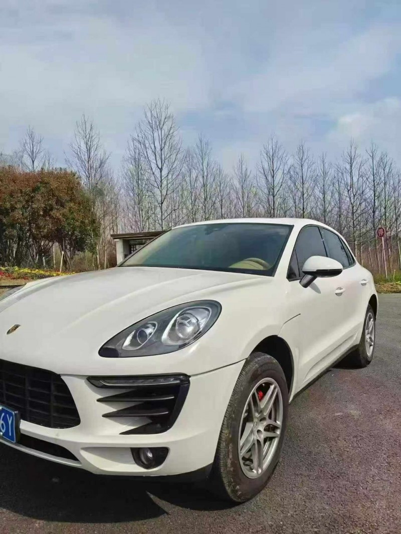 蚌埠16年保时捷Macan2