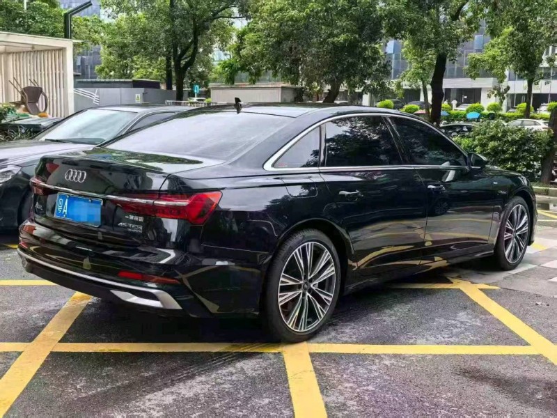 广州25年奥迪A6L8