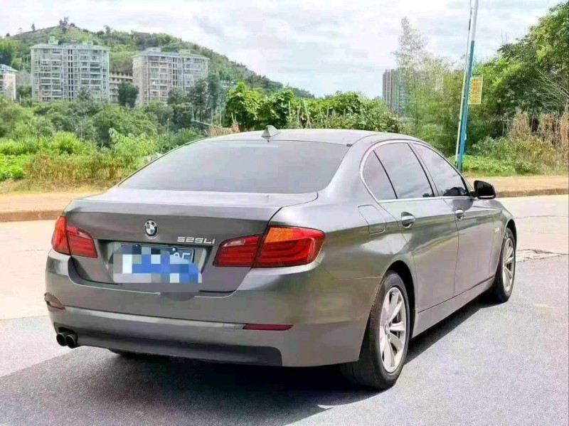 厦门13年宝马5系8