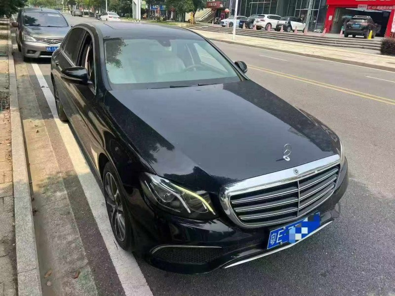 宜昌18年奔驰E2