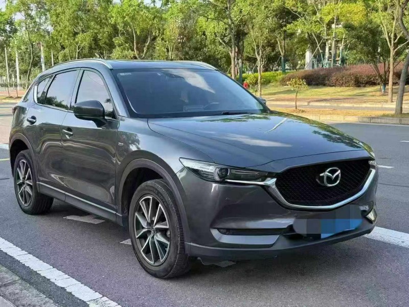 黄石18年马自达CX-53