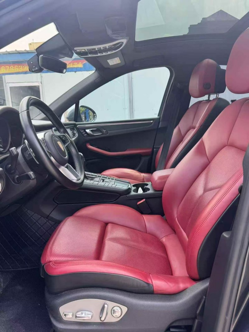 青岛21年保时捷Macan7