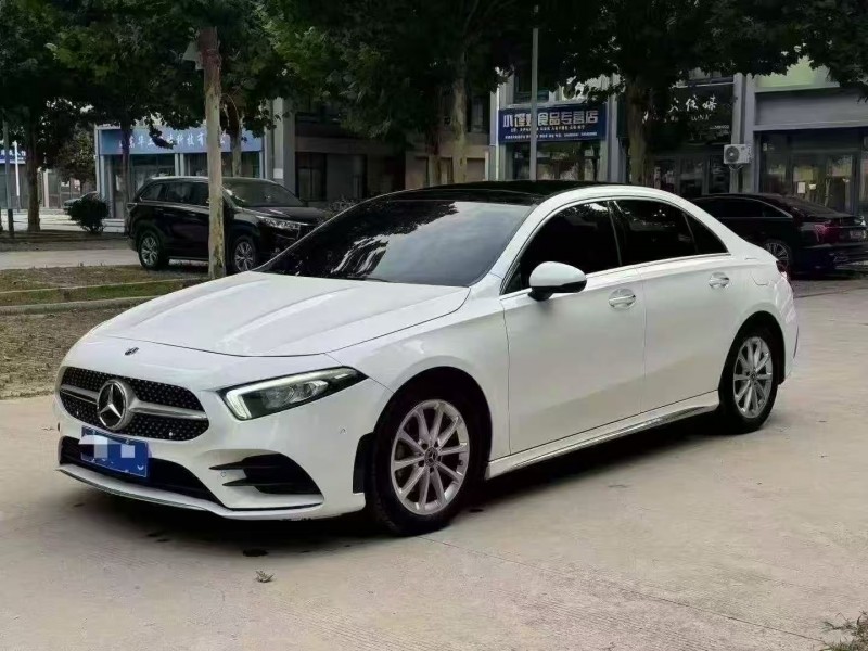 济宁20年奔驰A2