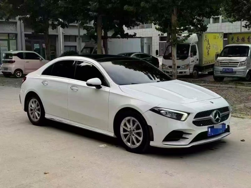 济宁20年奔驰A3