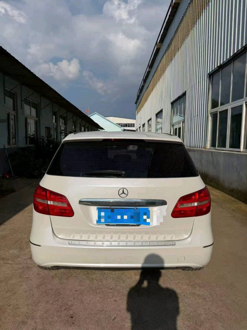 潍坊15年奔驰B7