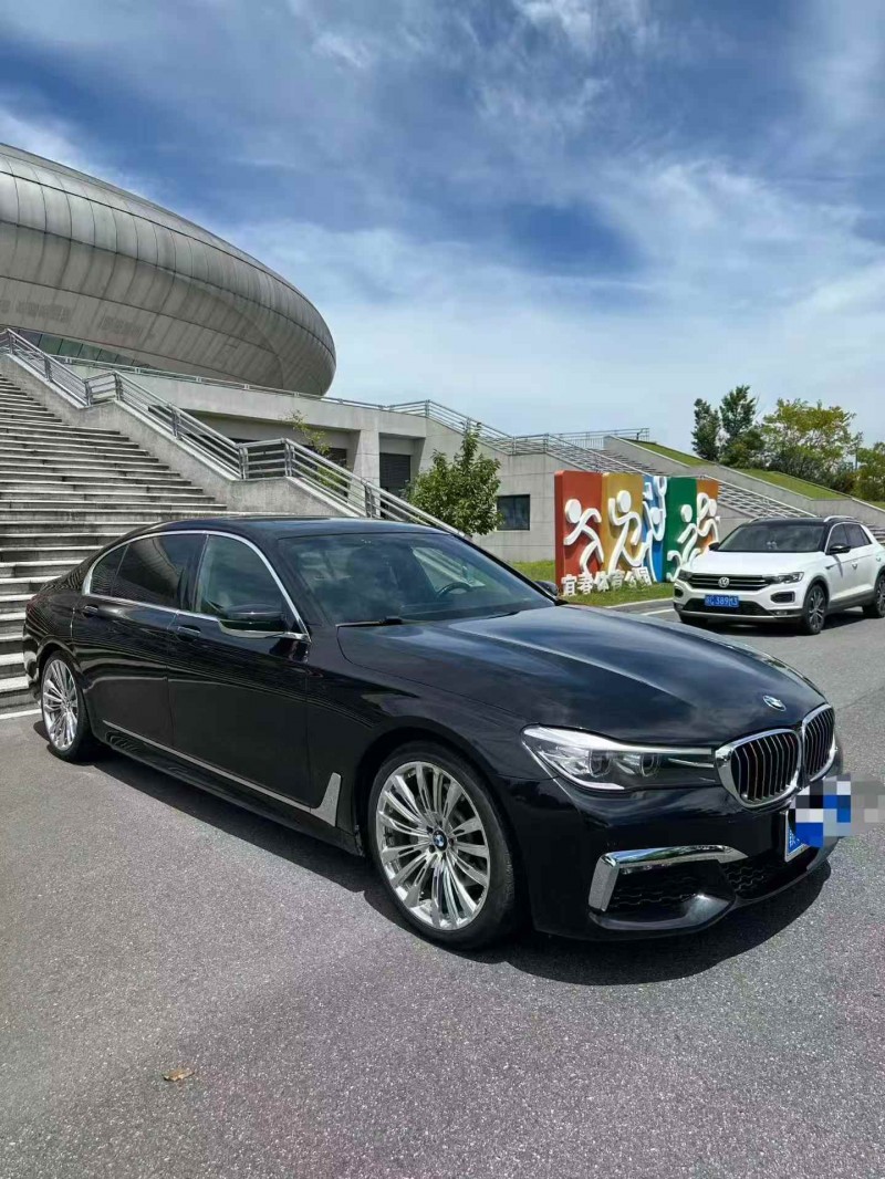 南昌18年宝马7系2