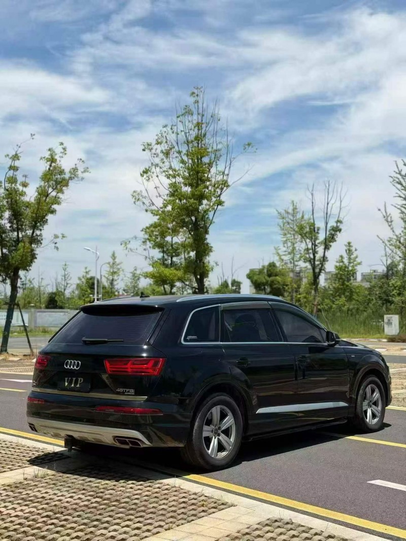 邵阳18年奥迪Q77