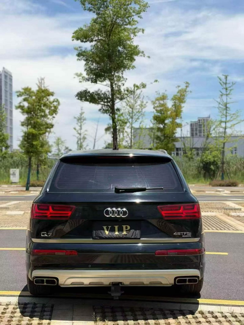 邵阳18年奥迪Q79