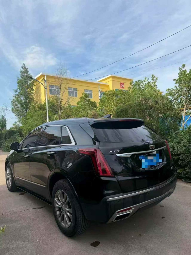 枣庄19年凯迪拉克XT58