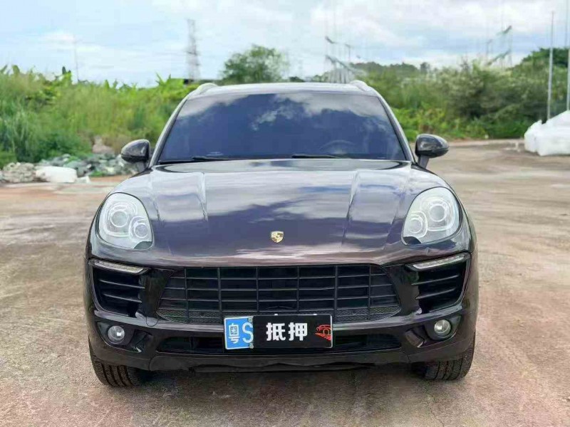 广州15年保时捷Macan1