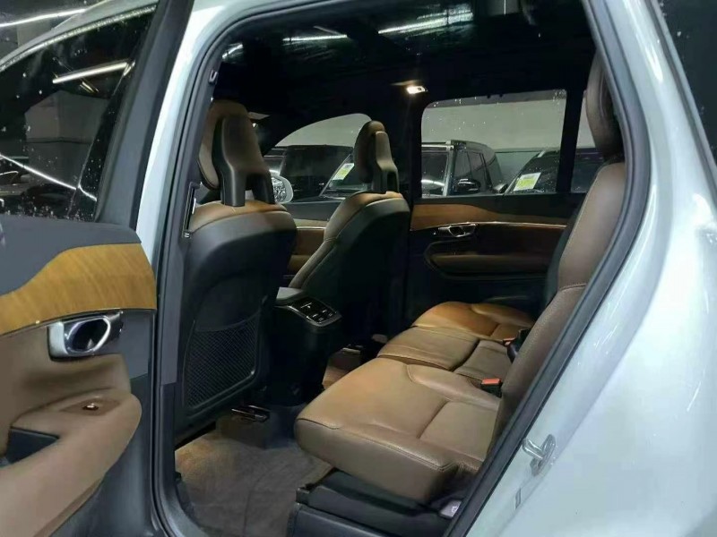 深圳22年沃尔沃XC908