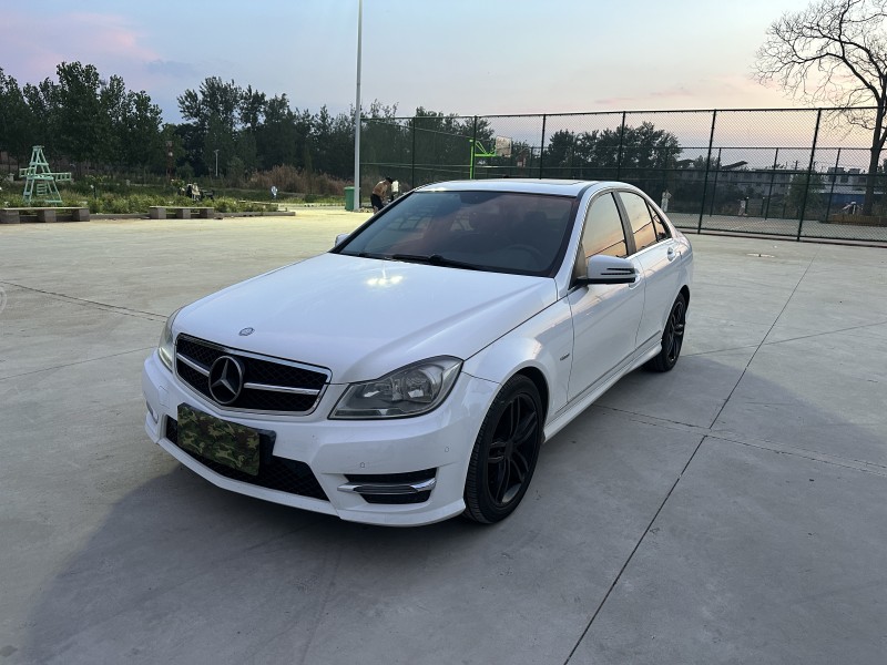 徐州14年奔驰C2