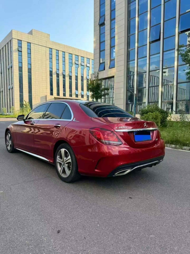 东营19年奔驰C9