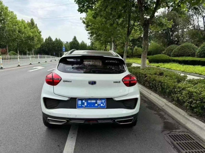 潍坊19年吉利帝豪9