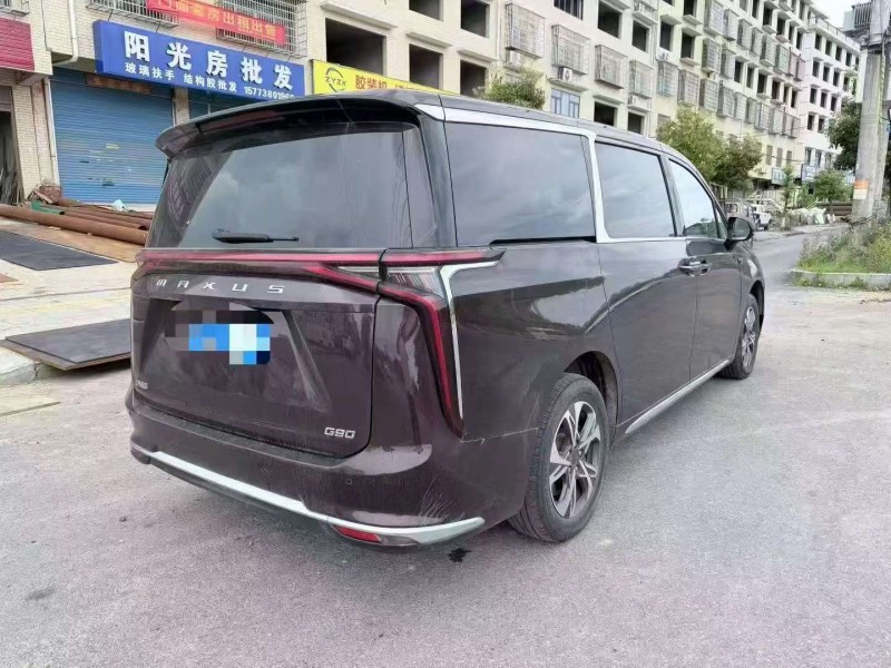 张家界23年大通maxus9