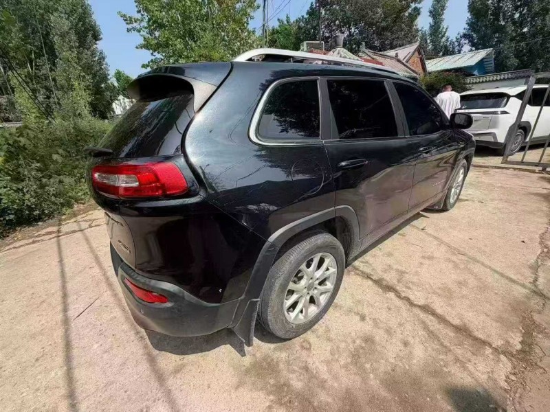 连云港17年Jeep指南者7