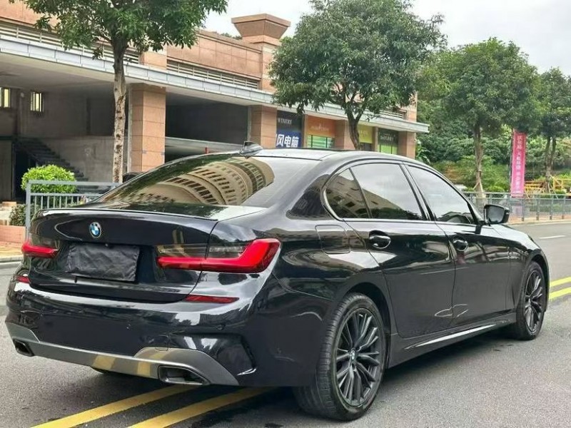 东莞22年宝马3系7
