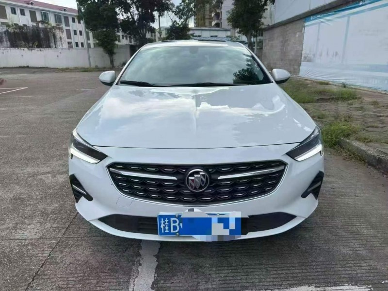 防城港22年别克君越1