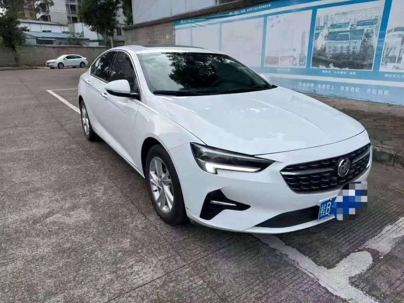 防城港22年别克君越2