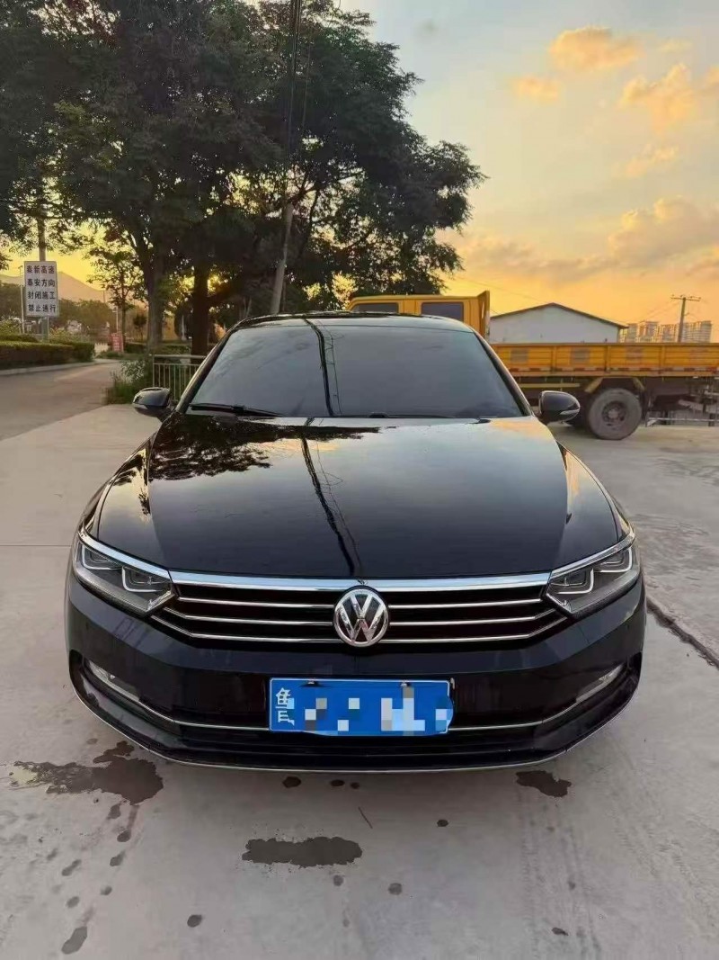 广州19年大众迈腾1