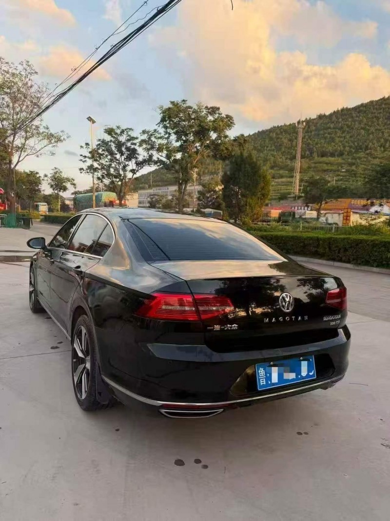 广州19年大众迈腾3