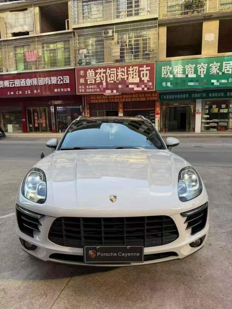湘潭17年保时捷Macan1