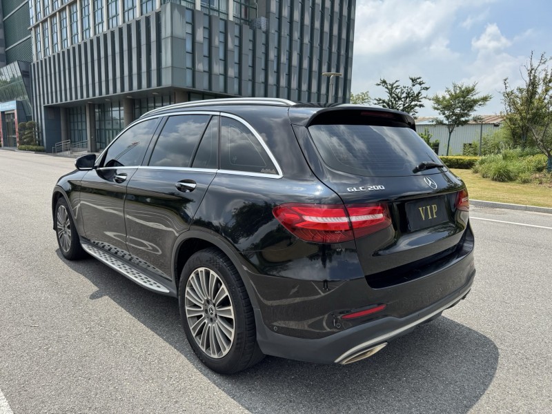盐城17年奔驰GLC5