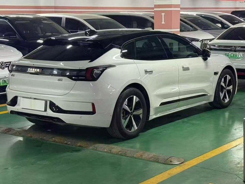 郑州24年极氪汽车0017