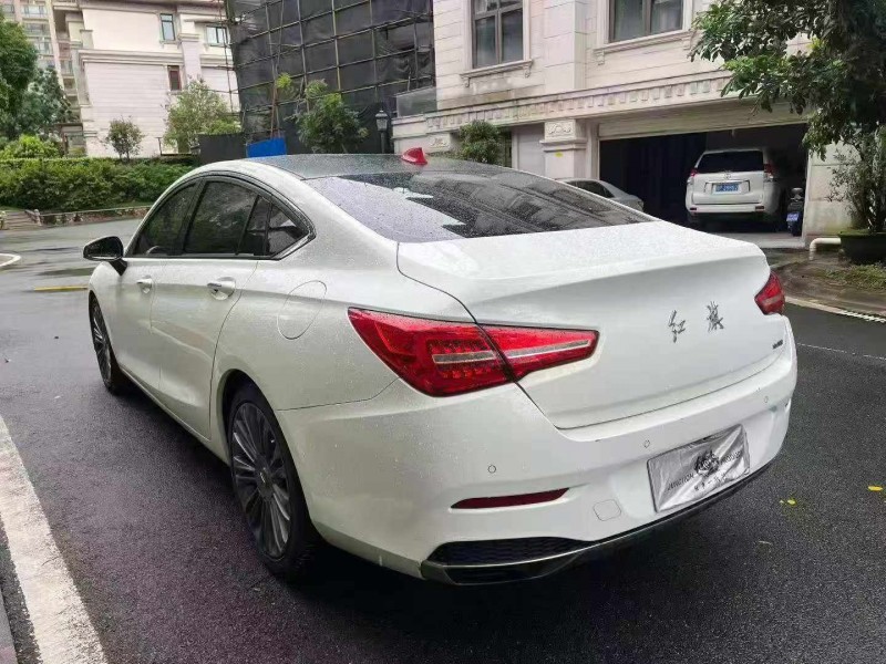 珠海19年红旗H55