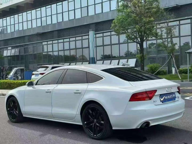 珠海15年奥迪A7L4