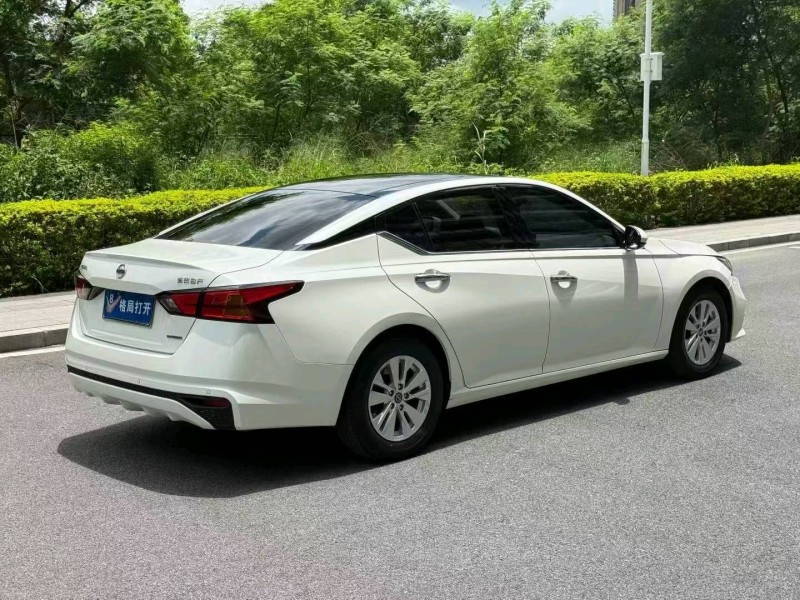 東莞20年日產天籟6