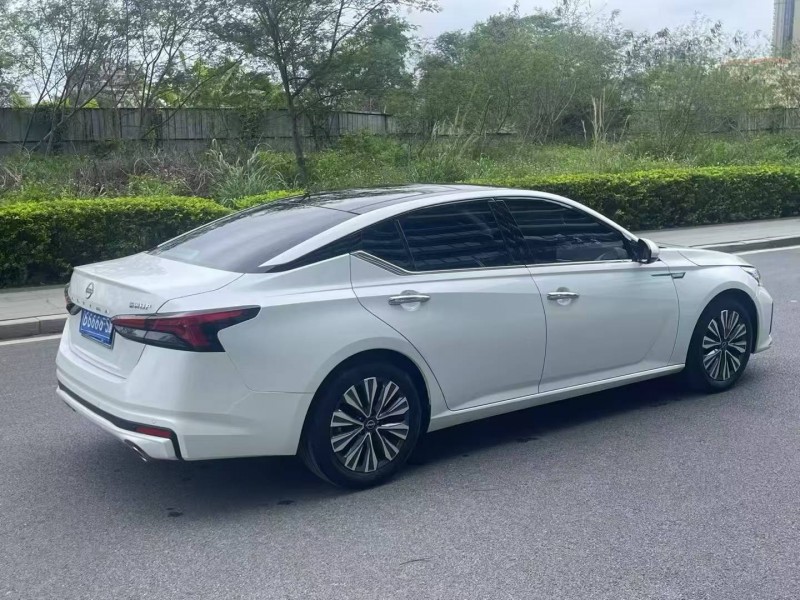 東莞23年日產天籟4