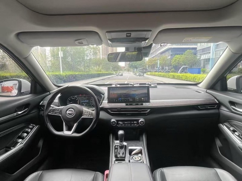 東莞23年日產天籟8