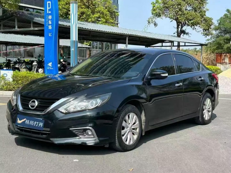 東莞17年日產天籟3