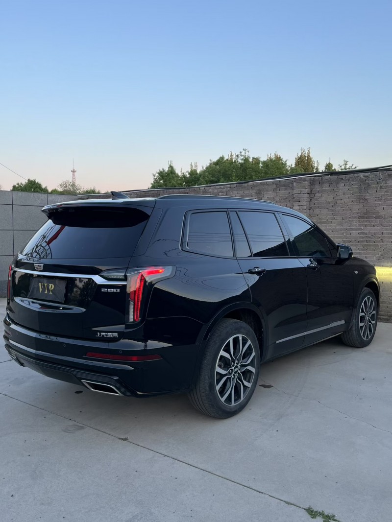 廊坊20年凯迪拉克XT67