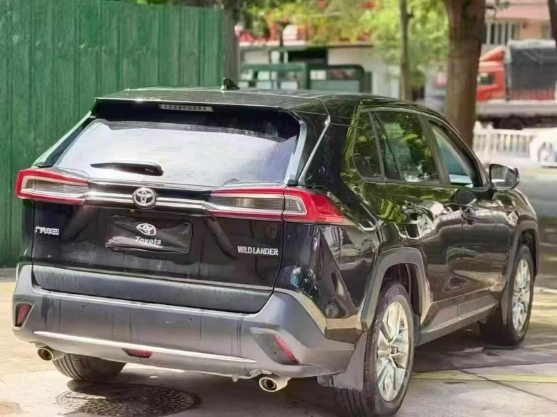 龙岩22年丰田威兰达6