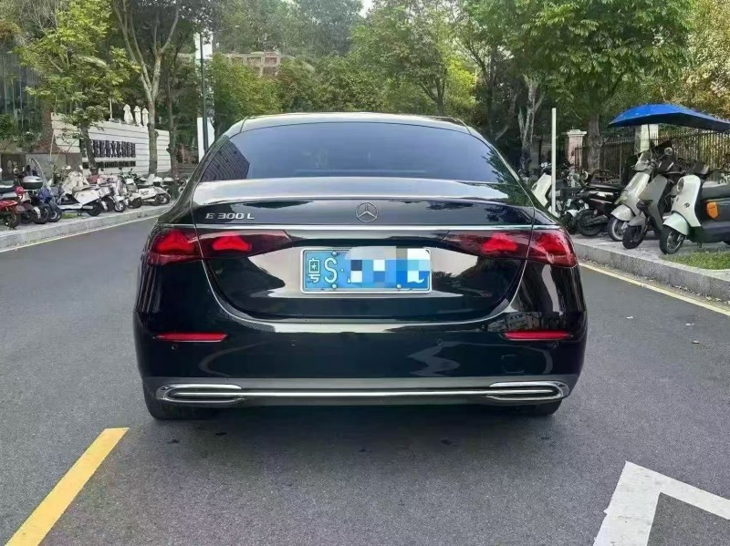 广州24年奔驰E9