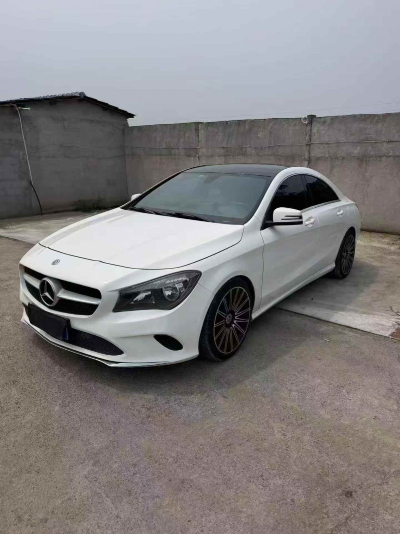 绍兴18年奔驰CLA3