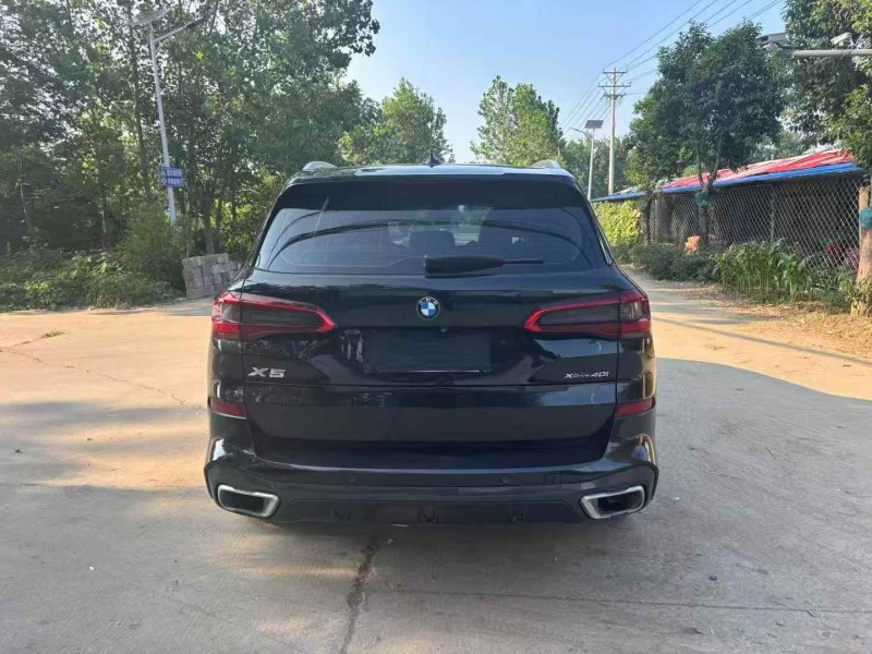 徐州19年宝马X59