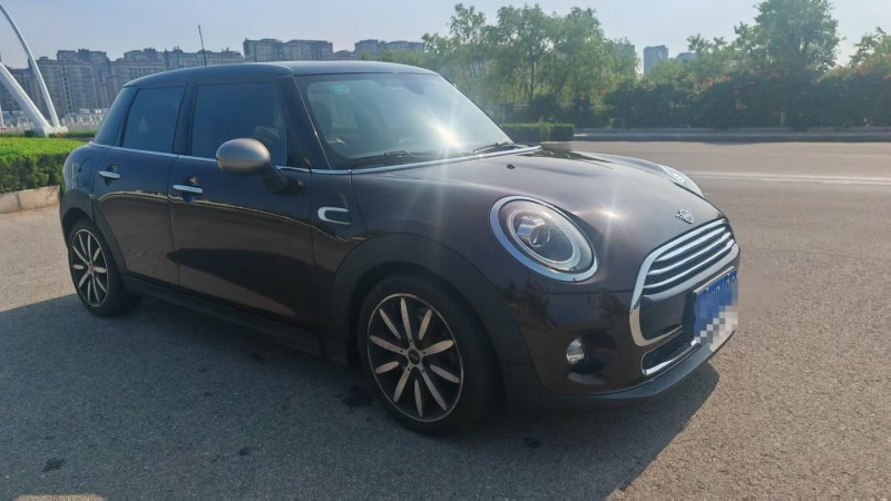 聊城19年MINICooper3