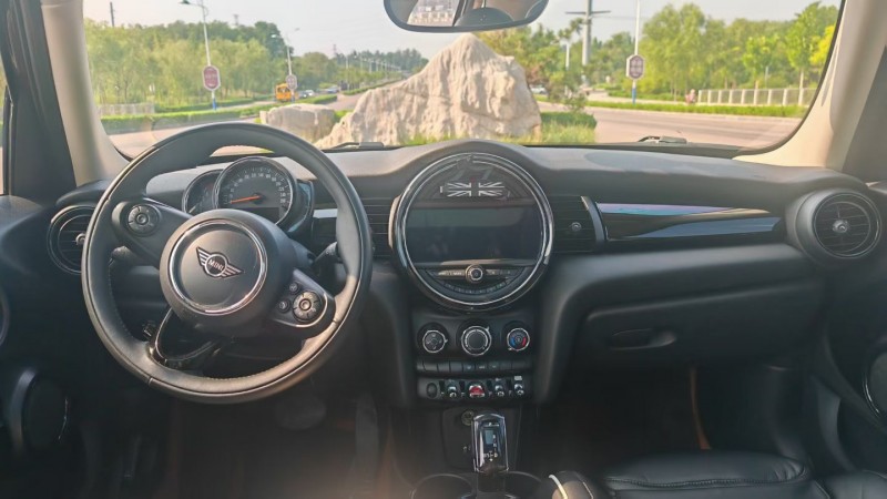 聊城19年MINICooper5