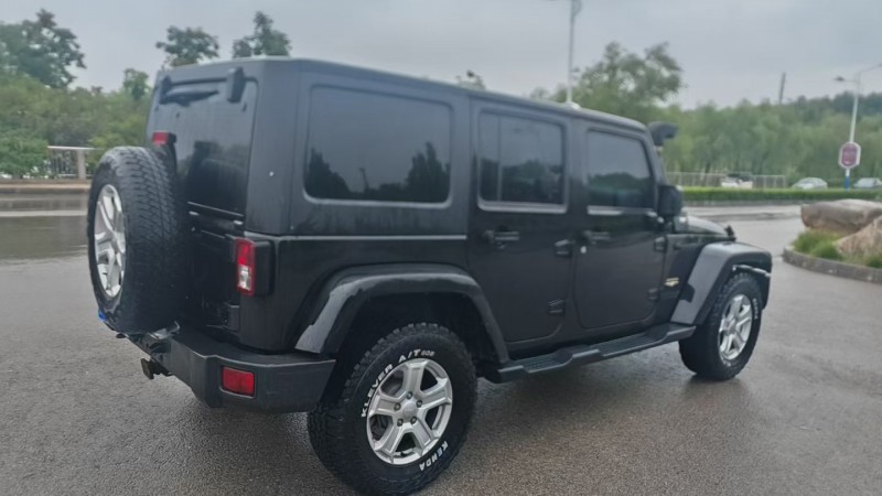 聊城14年Jeep牧马人7