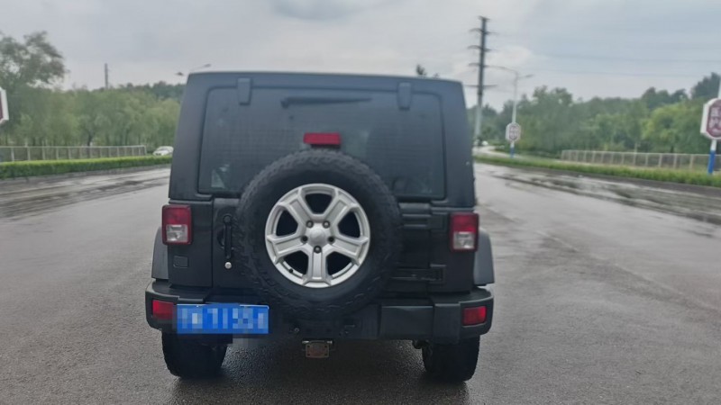 聊城14年Jeep牧马人9
