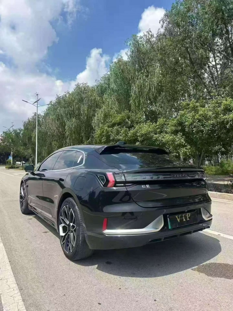 东营22年极氪汽车0019