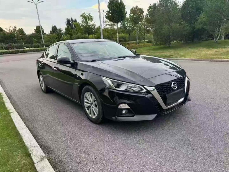 濰坊22年日產天籟2